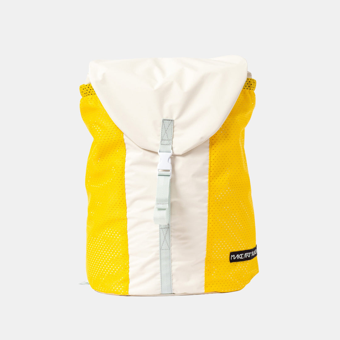 Oblong pockets backpack