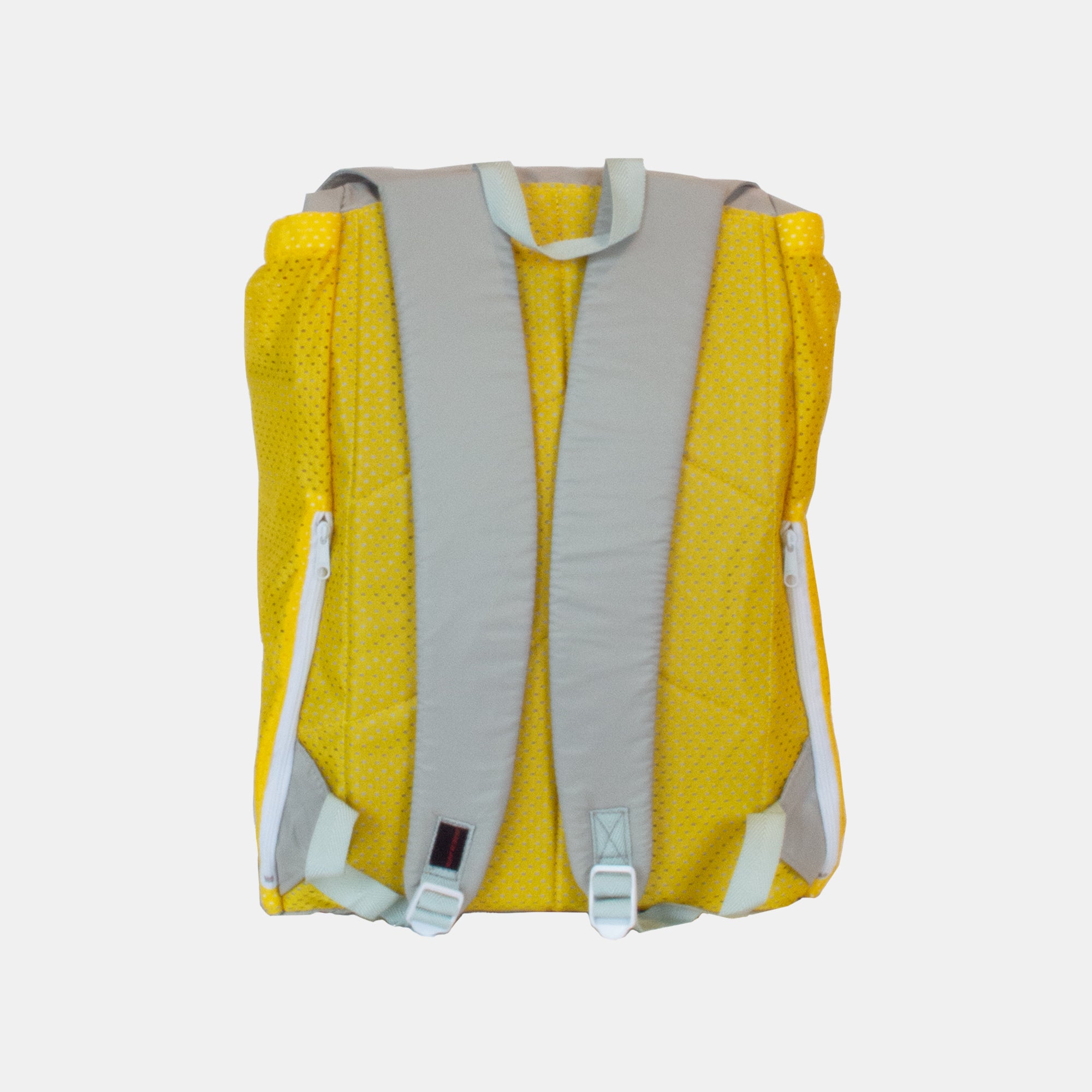 Oblong pockets backpack