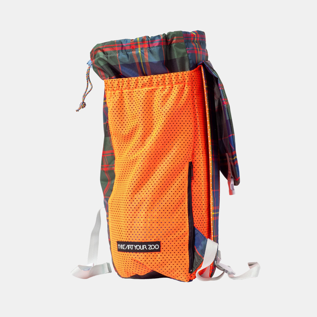 Oblong pockets backpack TARTAN